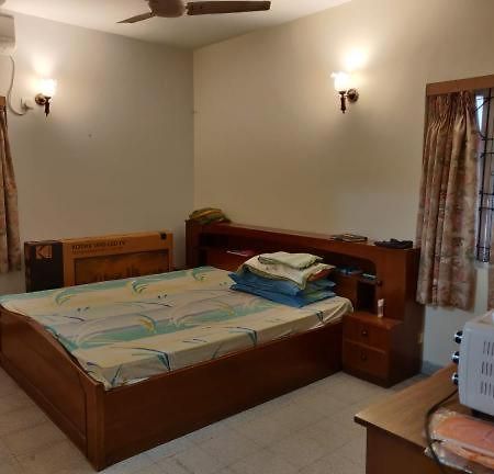 Lovely Couple Friendly Guest House Calcutta Extérieur photo